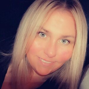 Meet your Posher, Tina